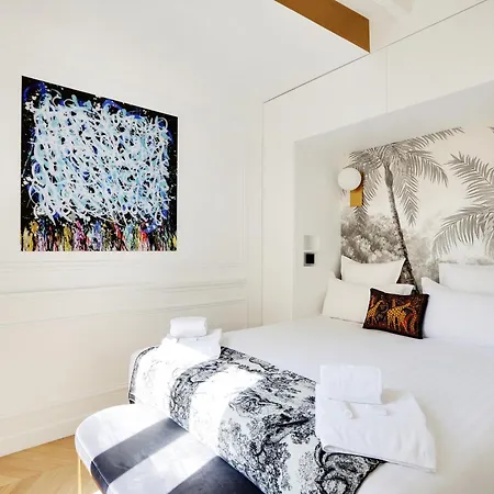 Pick A Flat's On Rue Montorgueil * Parigi